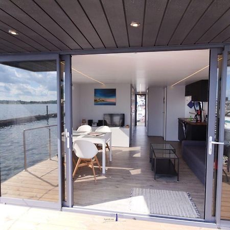 Отель Hausboot Fjord Nordstern Mit Dachterrasse In Шлезвиг Экстерьер фото