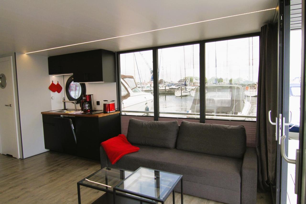 Отель Hausboot Fjord Nordstern Mit Dachterrasse In Шлезвиг Экстерьер фото
